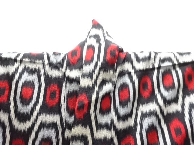  大正ロマン　抽象模様織り出しお召単衣着物